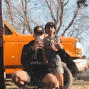 Meet your Posher, Cody